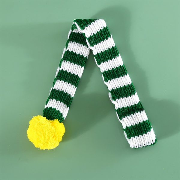 Festive Knit Cat Christmas Scarf Collar, Charming Accessory
