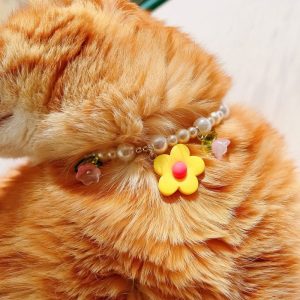 f55b9dfa-b91e-45bf-97a1-f57ad6a250c9.jpg Elegant Pearl Flower Dog Cat Necklace, Delicate Design