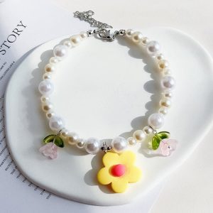 f55b9dfa-b91e-45bf-97a1-f57ad6a250c9.jpg Elegant Pearl Flower Dog Cat Necklace, Delicate Design